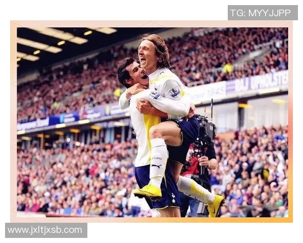 全球足球明星粉丝热潮各国球迷心中的偶像与激情